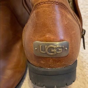 Leather brown uggs